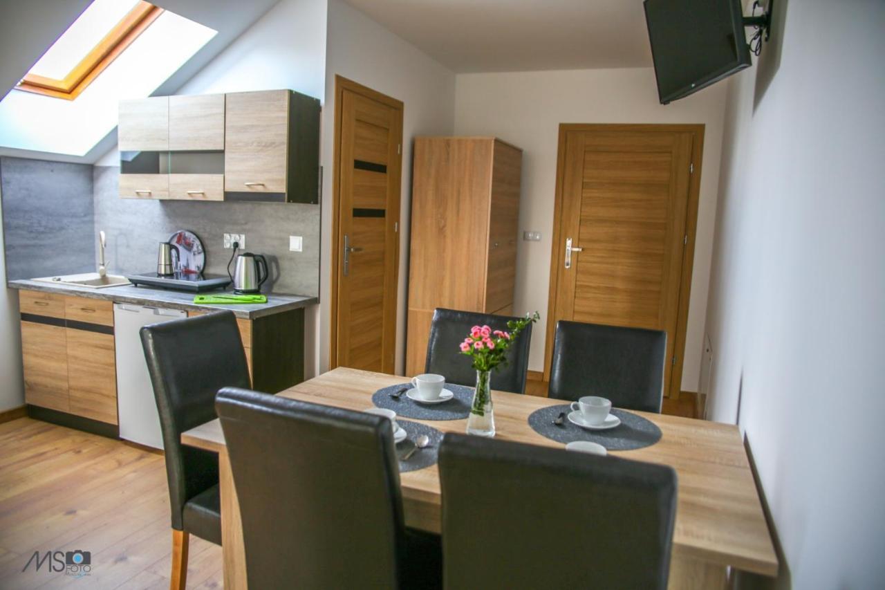 Apartamenty Tilia Laskowa - Zator Bagian luar foto