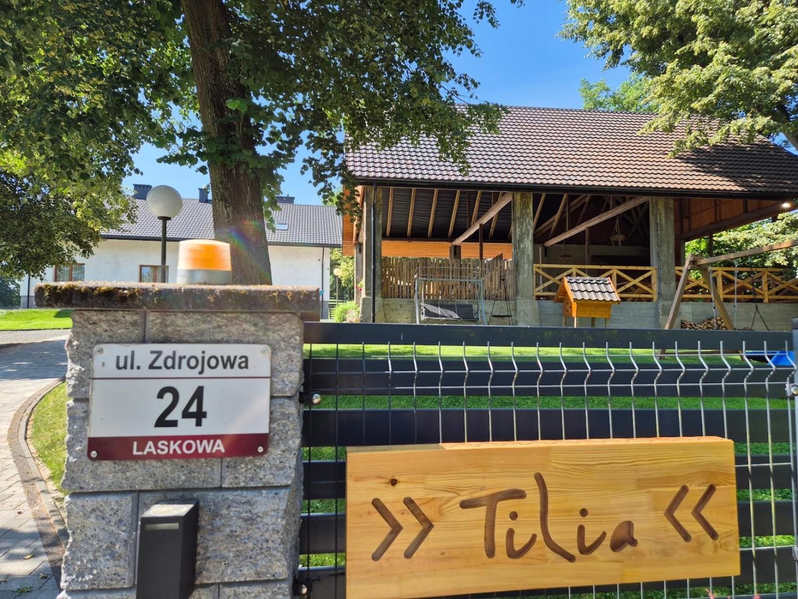 Apartamenty Tilia Laskowa - Zator Bagian luar foto